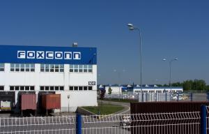 Производство компании Foxconn может перебазироваться в США