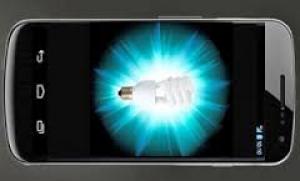 За пользователем может следить даже "фонарик" в ОС Android