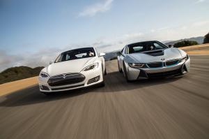 Технологиями разработки электромобилей обменяются Tesla и BMW