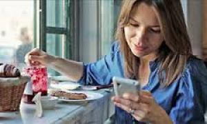 Большинство британцев для выхода в Интернет стали использовать смартфоны