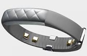 Фитнес-браслеты Jawbone позволят выполнять платежи