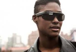 У Google Glass появится дизайн культовых очков Ray-Ban