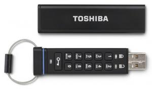 Новые флешки USB 3.0 от Toshiba с защищенным разделом