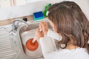 Засоры канализации: методы прочистки труб Фото 2