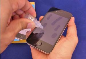 В чем задача олеофобного покрытия экрана смартфона Фото 5