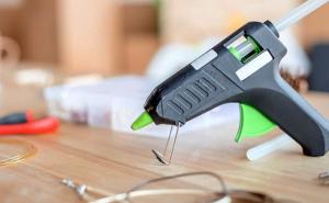 Зачем и кому нужен клеевой пистолет. Часть 1 Фото 1