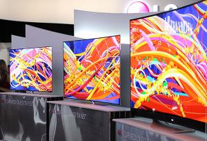 Что лучше – OLED или QLED? Фото 1