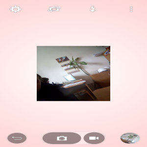 LG Magna H502