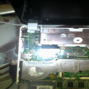 Asus EeePC 1011CX WHI046S White