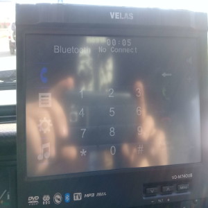 Velas VD-M740UB