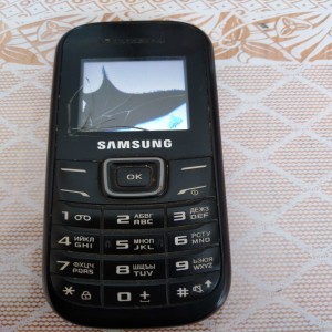 Samsung GT-E1200 Black