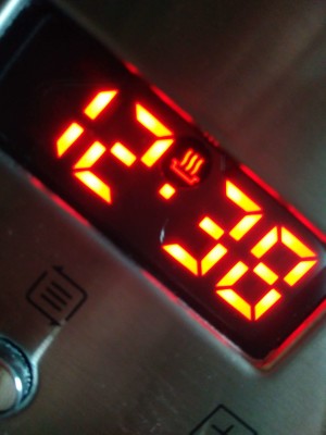 Midea MO470B4X
