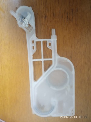 Indesit DFP 272 EU
