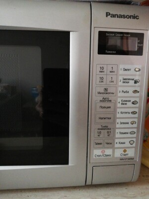 Panasonic NN-ST349M
