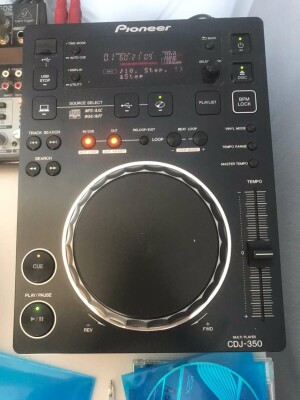 Pioneer CDJ-350