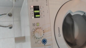 Indesit bwsa 61051