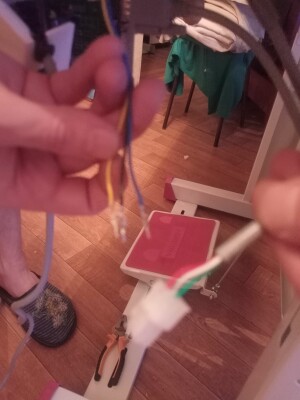 17051501763345840275541856922086.jpg