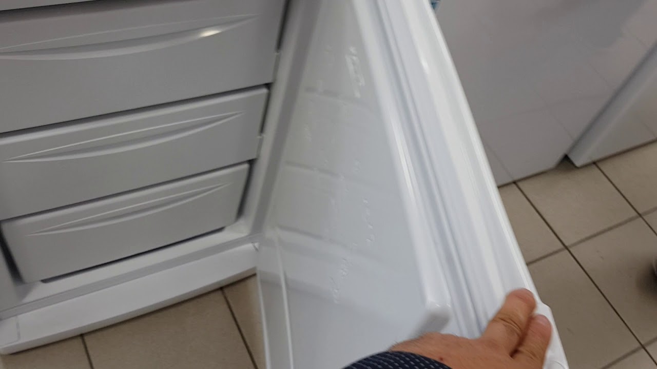Видео превью: Морозильная камера indesit sfr 100