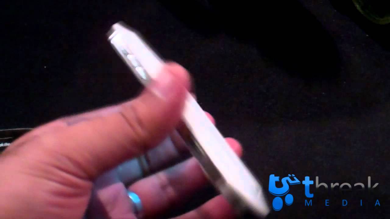 Blackberry bold 9900 white - hands on